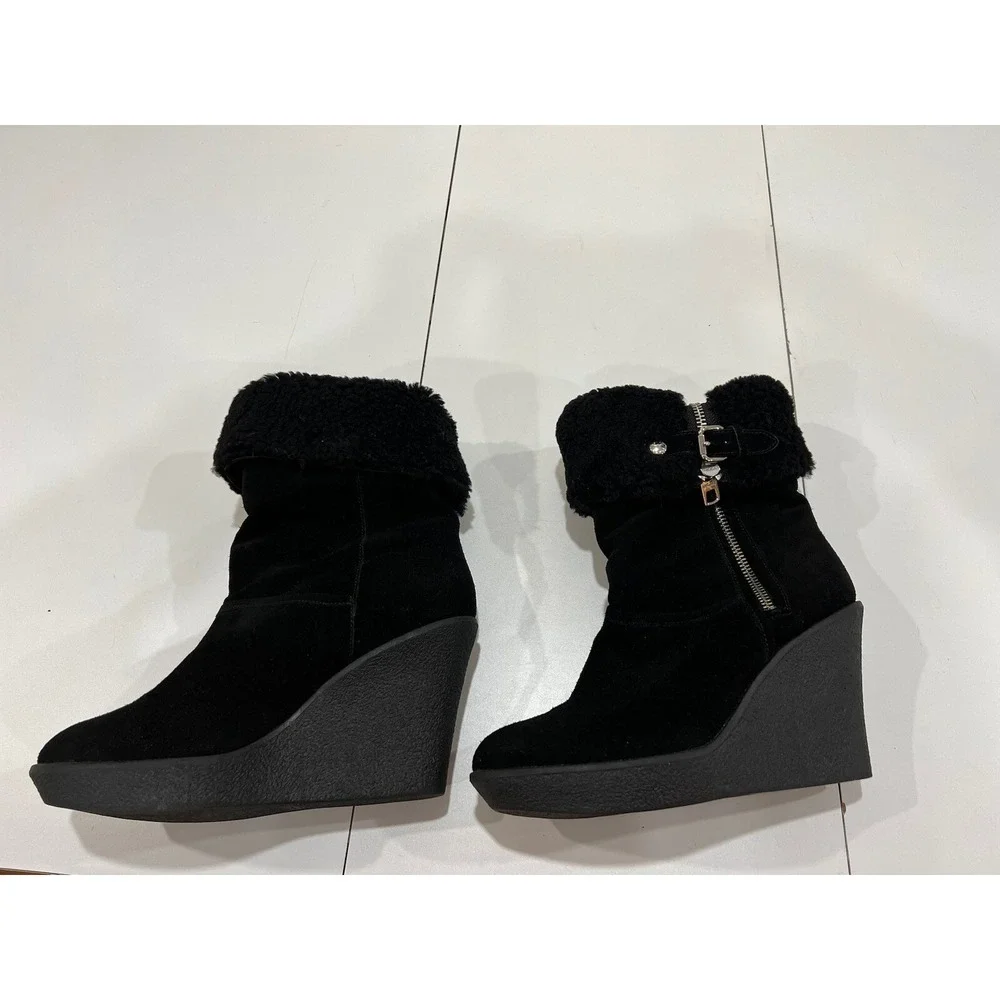Coach Suede Shearling Lined Wedge Suede Boots Black Size 9 EUC